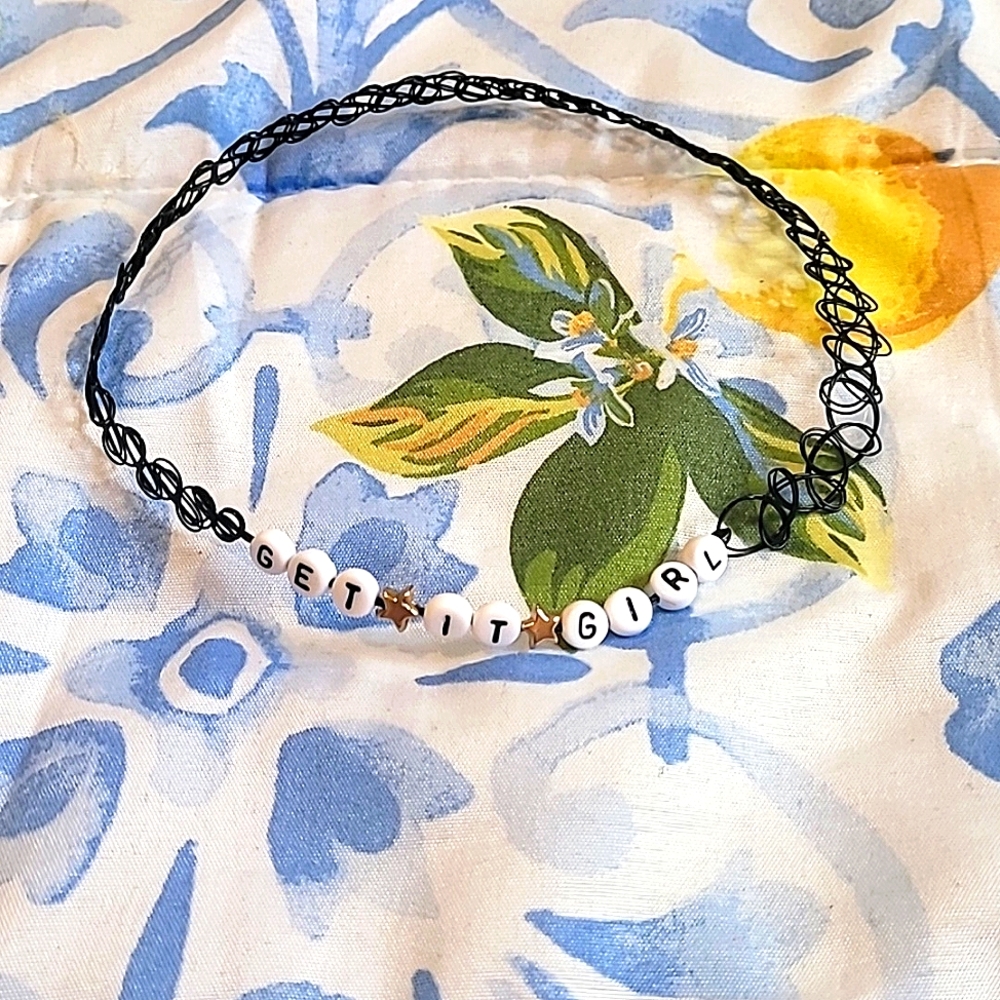 Good condition. Girl's or women's choker.
